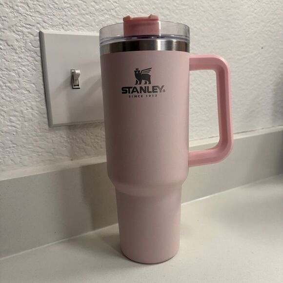 Stanley Other - Stanley 40 oz Pink